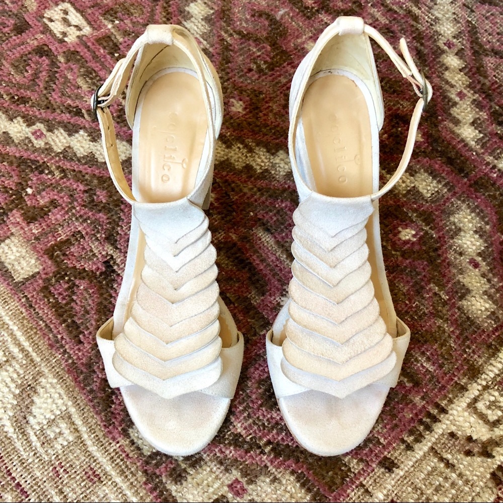 Coclico “Olivia” scalloped heels